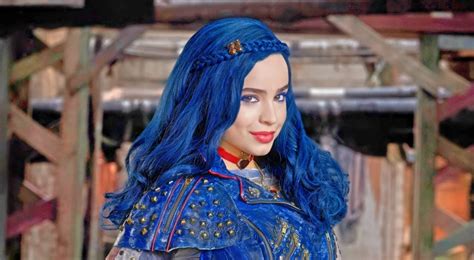 Evie From Descendants Charactour