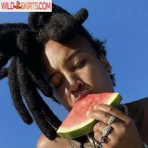 5 Ways to Rock Successful Yell Nude